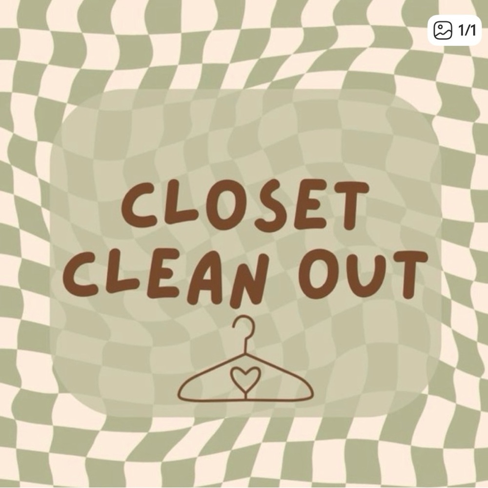 Closet Clean OFFERS will be taking into consideration!!